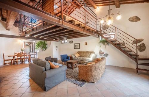 Calmasino House | Villa Calicantus