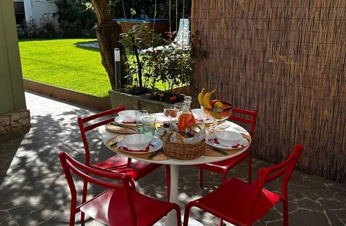 Spinea Apartment | Villa Elisa - Ottavia Apartment near Venice with garden and parking