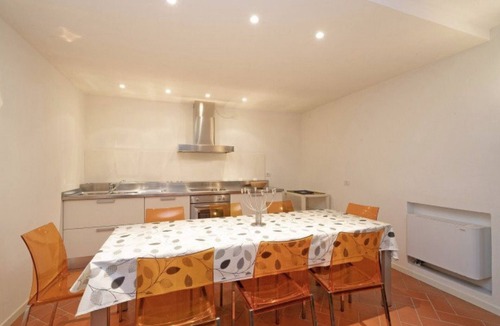 Portese Villa | Villa Giuseppe | 4 Bedrooms | Private Pool, Garden & Barbecue | Spacious Living Areas with Open Kitchens | San Felice del Benaco | Brescia | Italy