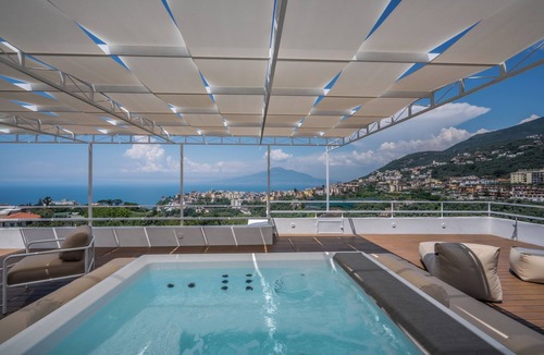 Vico Equense Villa | Villa Graziosa - Italian Escape