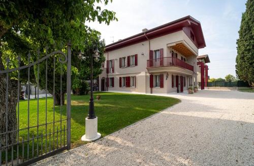 San Martino della Battaglia Hotel | Villa Veronesi