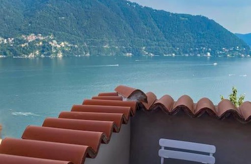 Cernobbio Apartment | Villa lake view + jacuzzi + garden+ gym, Cernobbio