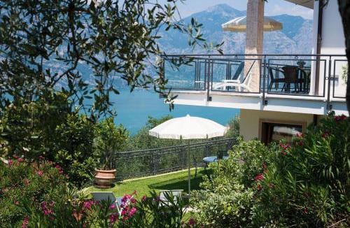 Malcesine Apartment | Villa Malcesine
