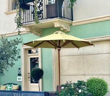 Spinetta Marengo House | Villa Marengo Guest House
