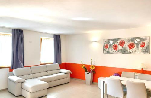 Mezzolago Villa | Villa Marilyn