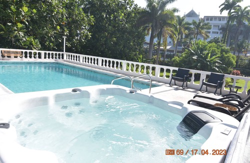 Mammee Bay Villa | VILLA PATIENTLY WAITING IS A STUNNING NORTH COAST JAMAICAN GEM A DIAMOND RENTAL