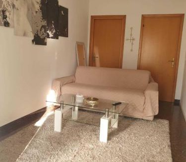 Sandra Apartment | Villa Santa Maria - Giardino privato - vista fiume