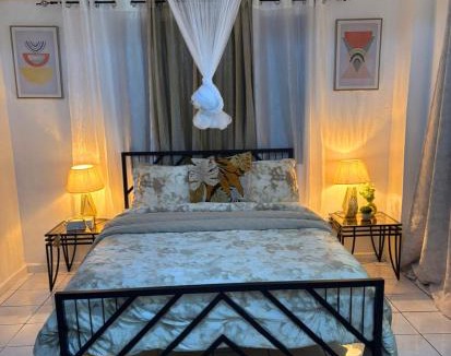 Kingston Apartment | Villa Solara Your Spacious, Central, Affordable Stay in Kingston