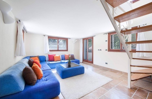 Santa Maria in Stelle Apartment | Villa Une: garden, beach and culture in Venice.