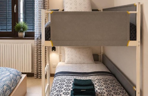 Cenate Sotto Bed & Breakfast | Villa Vinea Prisca B&B - Bergamo Hill
