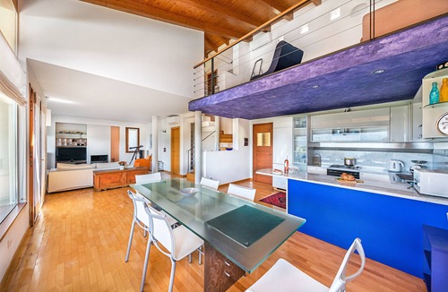 Montinelle Villa | Villa Vittoria with Pool by Whale Homes
