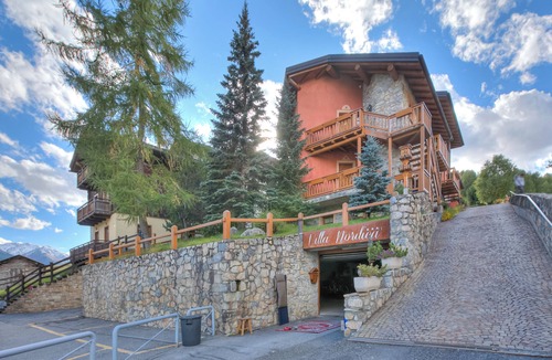 Valtellina Apartment | Viola, Livigno, Italy