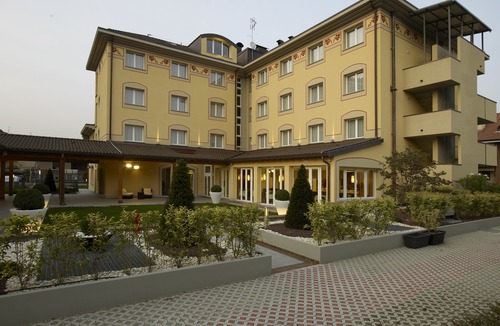 Garbagnate Milanese Hotel | Virginia Palace Hotel