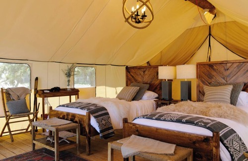 Manhattan Hotel | Voyager Twin Tent | Collective Governors | Designer Island Retreat