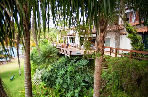Vila Velha House | Water-front Villa, staffed! Boat rental available.