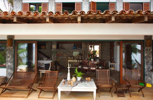 Vila Velha House | Water-front Villa, staffed! Boat rental available.