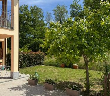 Serravalle Scrivia Apartment | Welcome Home Serravalle - private parking and garden