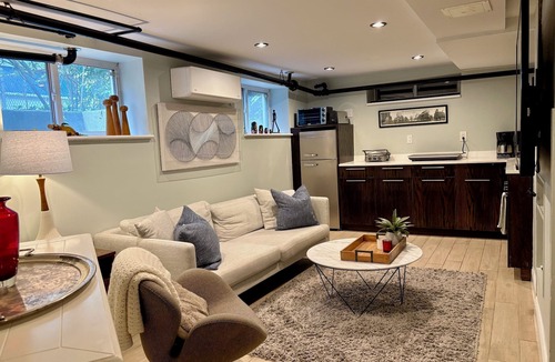 Flatbush Apartment | Welcome Home