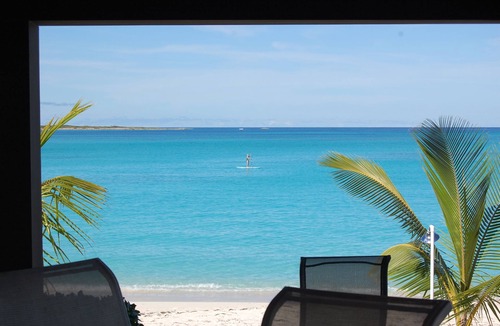Rokers Point House | Welcome to Hart House- A Luxurious Bahamian Style Beachfront Retreat