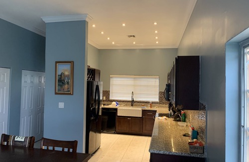 Bahamia West Condo | Welcome to the Bahamas - Come taste the good life (Beach, Canal, Pool)
