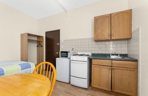 Chelsea Hostel | West 30th Street Guest House