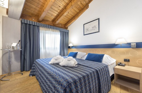 Dossobuono Hotel | West Point Airport Hotel