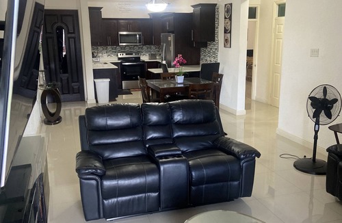 New Kingston Apartment | Where Luxury Meets Peace & Comfort Upper Water Loo Kingston , St. Andrew Jamaica