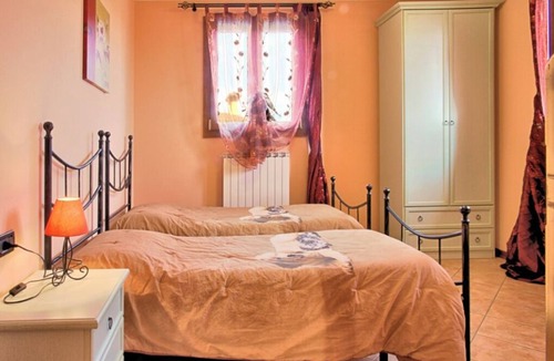 Falze House | Winter Apartment (Agriturismo Il Melograno)