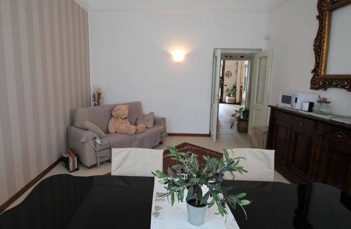 Castronno Villa | Wonderful private villa for 10 people with WIFI, A/C, TV and terrace