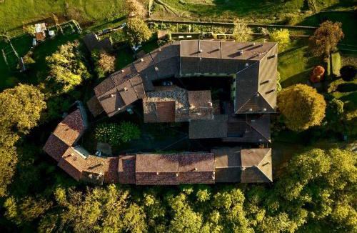 Carlazzo House | Workation Castle - Casa Galbiga