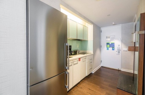 Midtown East Hotel | Wyndham Midtown 45 at New York City - Comfy Studio