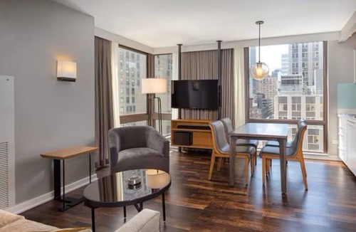 Midtown East Condo | Wyndham Presidential Reserve, a luxury 2-bedroom condo in Midtown NYC.