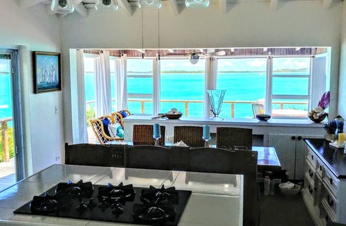 George Town House | Xanadu House.Featured on HGTV's Bahama's Life. A Captivating Caribbean Hideaway.