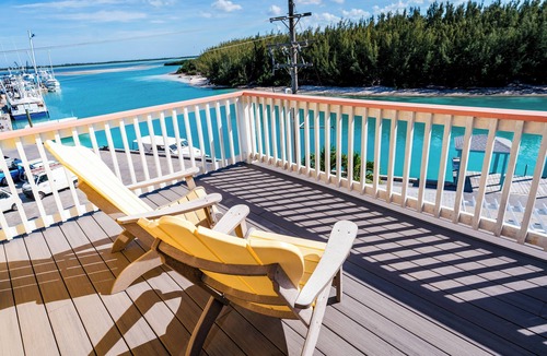 Spanish Wells House | Yellow Tail cottage with FREE Golf Cart