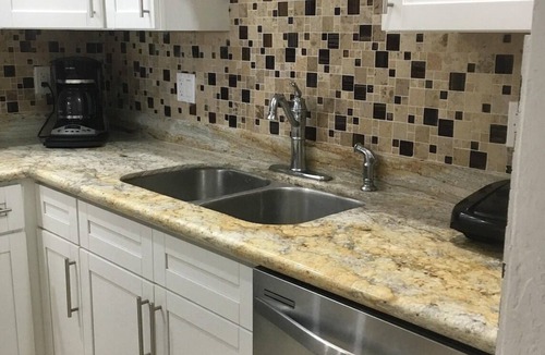 Williams Town House | You Deserve To Stay At This 3br Beachfront Townhome
