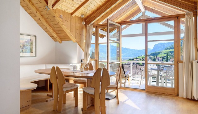 Apartment 'Sonnenresidence Alpenhof Panorama' with Mountain View, Balcony and Wi-Fi