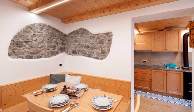 Apartment "La Casa Di Bryan" with Mountain View and Private Garden