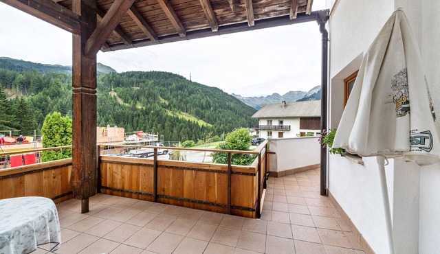 Apartment 'Alpenspitz Saxner' with Mountain View, Shared Garden & Wi-Fi