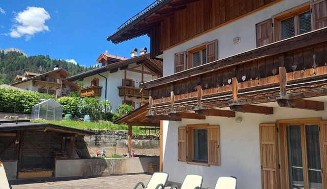 Apartment 'Appartamento Cima Dodici' with Mountain View, Shared Terrace and Wi-Fi