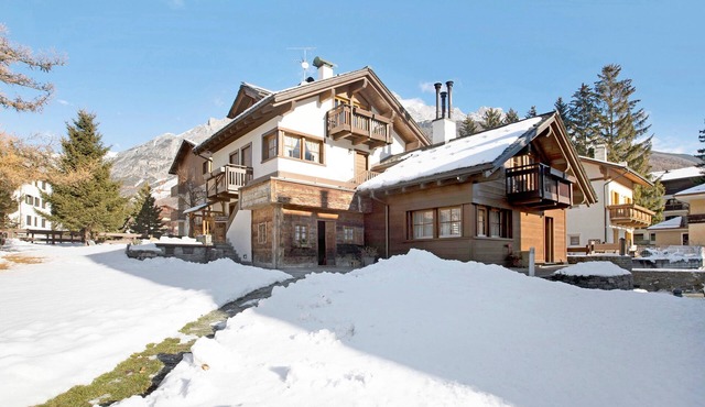 Apartment 'Casa Francesca Lidia' with Mountain View, Shared Garden and Wi-Fi