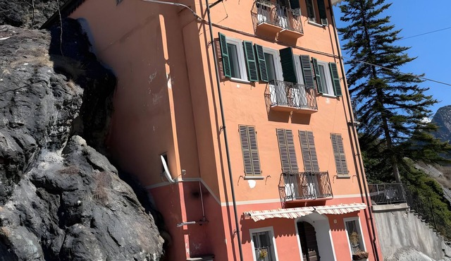 Apartment 'Casa Nais' with Mountain View and Balcony