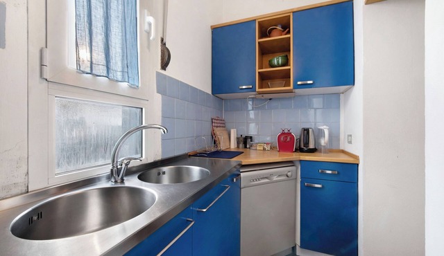 Apartment 'Comfy and Quiet, Great Location' with Balcony, Wi-Fi and Air Conditioning