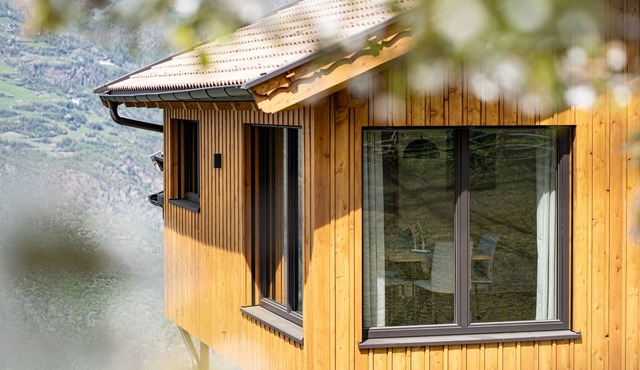 Apartment “Hochwart” with Mountain View, Shared Pool and Wi-Fi