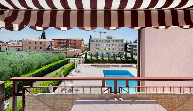 Apartment "Residence San Zeno S P House" with Shared Pool, Terrace & A/C