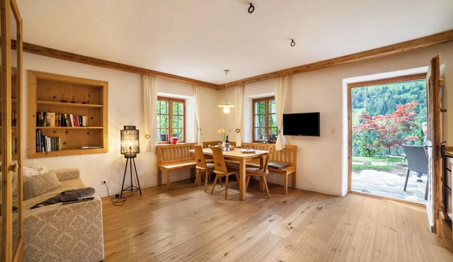 Apartment “Schildhofsuite” in “Schildhof Ebion” with Mountain View & Garden