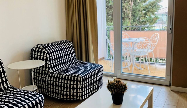 Apt with small veranda