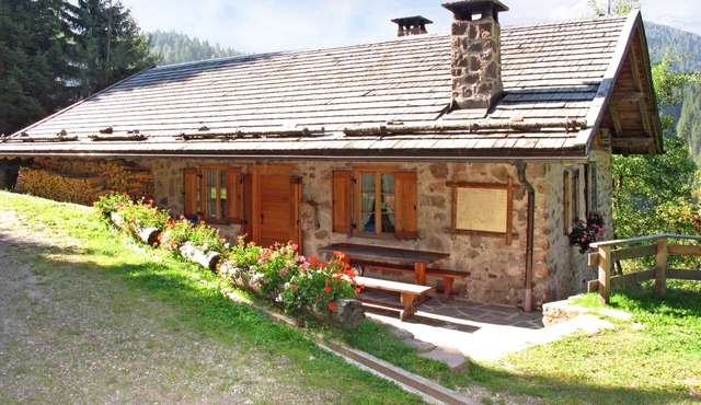 Baita El Deroch by Interhome