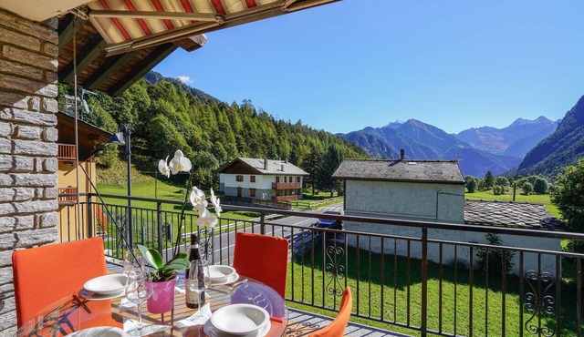 Beautiful apartment in Brusson (AO)