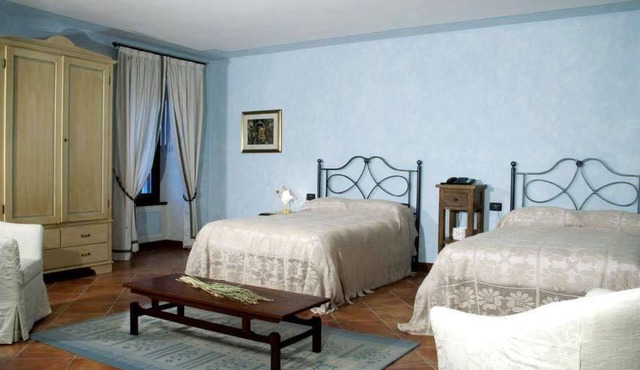 Blaues Zimmer by Interhome