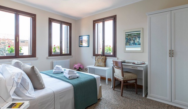 Borgo Tabari Appartamento Renoir